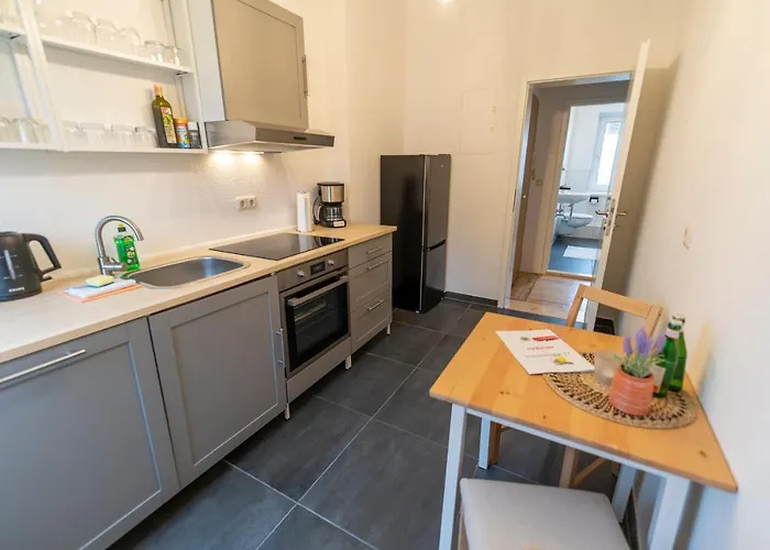 Rr - Awesome 46qm - Kitchen - Wifi 아파트